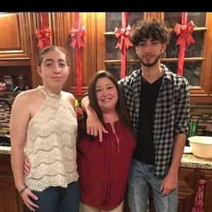 Meet your Posher, Melanie